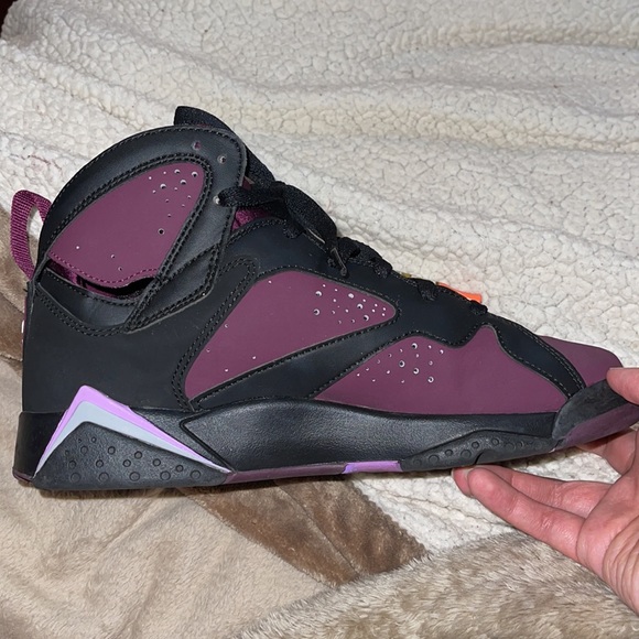 AIR JORDAN 7 RETRO GG - Picture 2 of 3